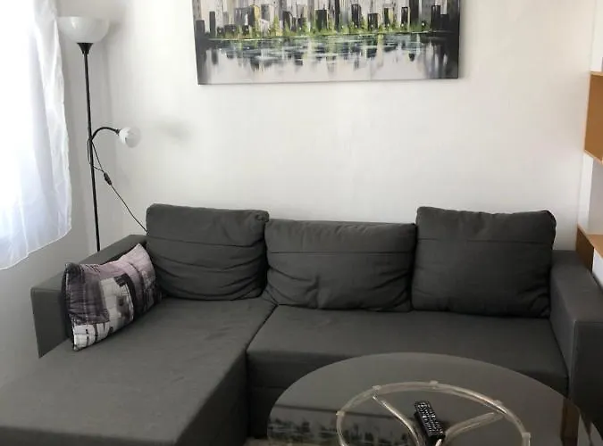 Hroncová, Near Centre&park, Quiet Location Apartamento Košice